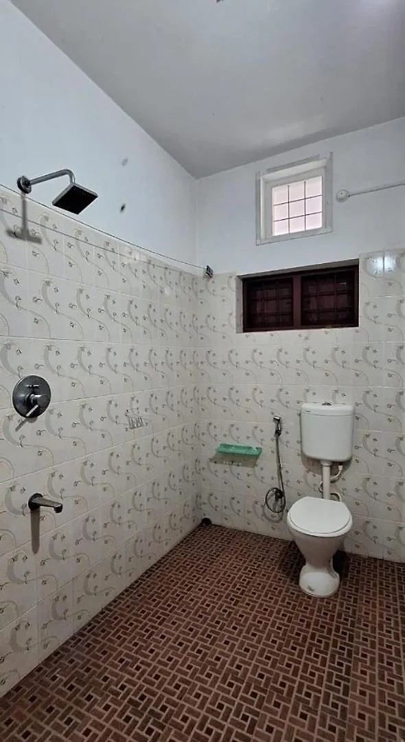 Holiday Apartments & Homestay Sultan Bathery 0*,  Indie